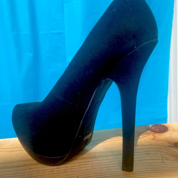 Black platforms size 6 - Picture 3 of 10